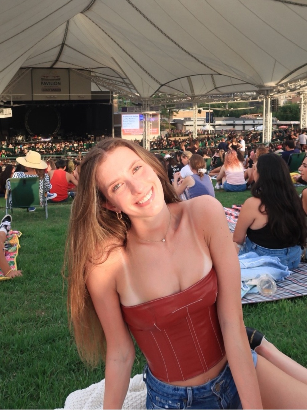 Meet your Posher, Josie